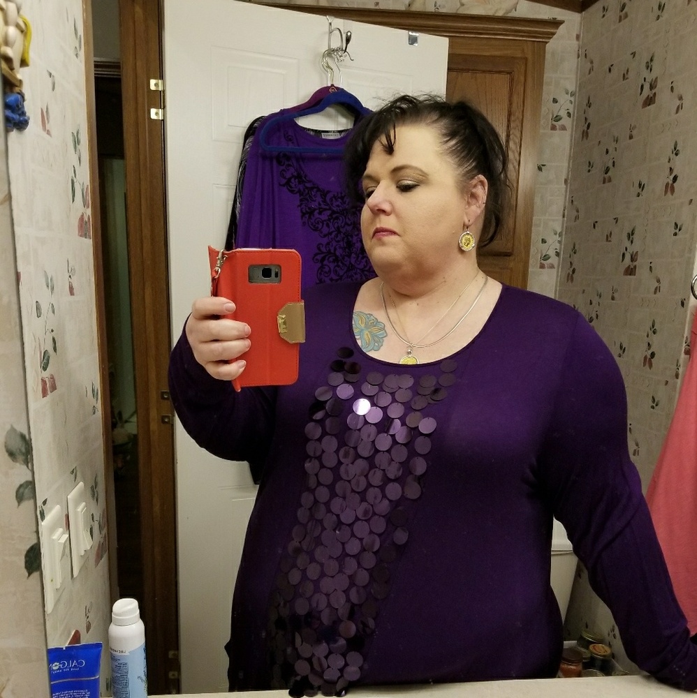 Long sleeve fish scale blouse